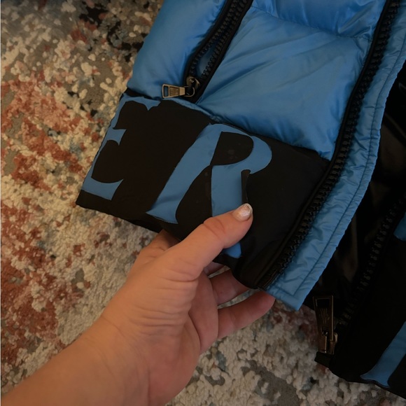 Moncler jacket boy 6 - Picture 6 of 7